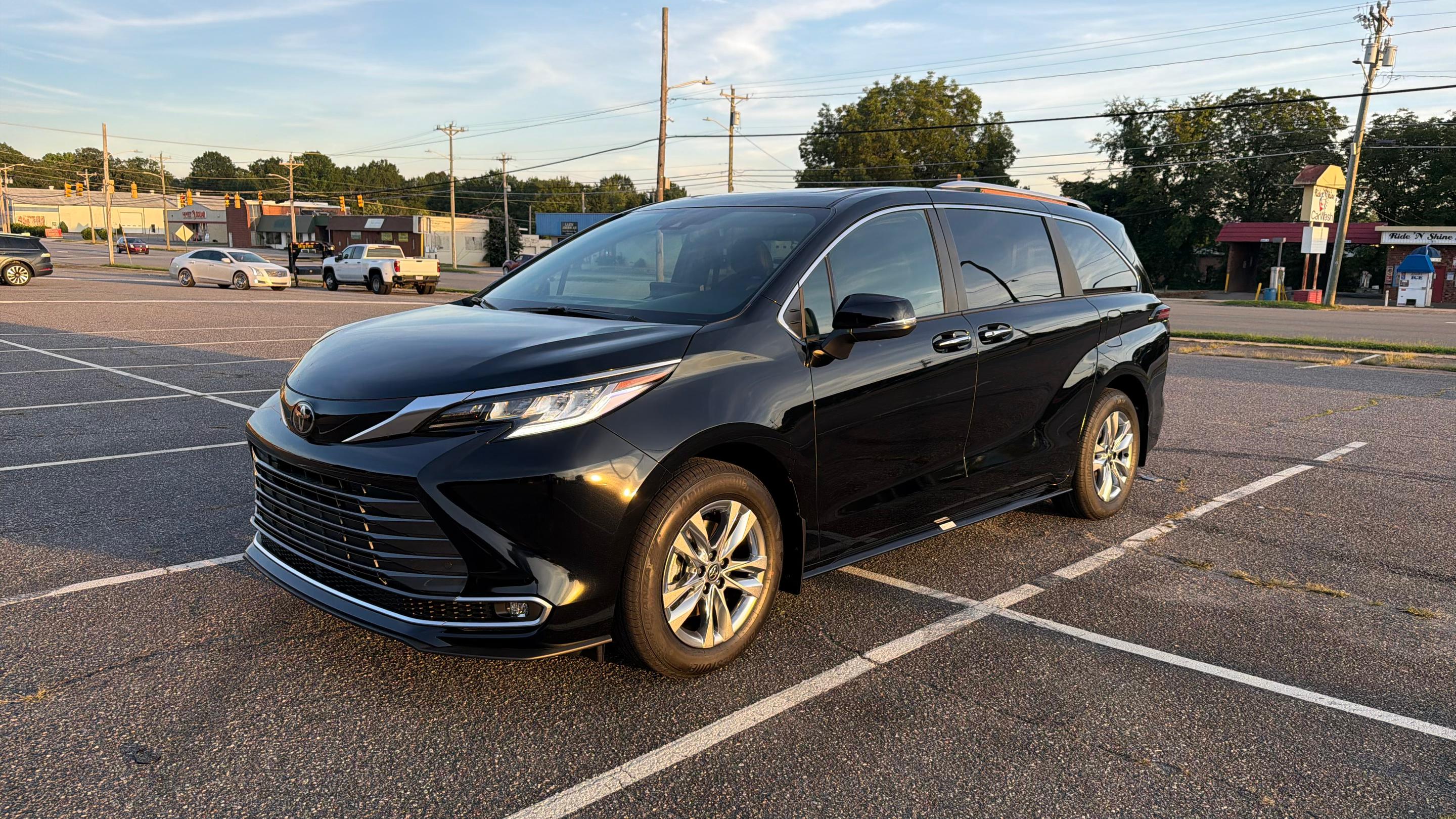 Toyota Sienna 2026 in Statesville, NC