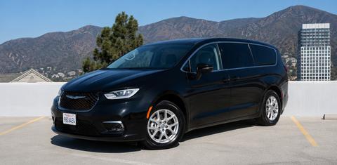 Chrysler Pacifica 2023