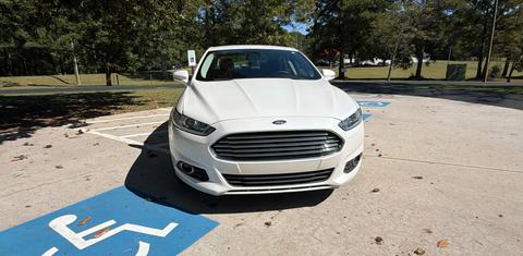 Ford Fusion Hybrid 2015