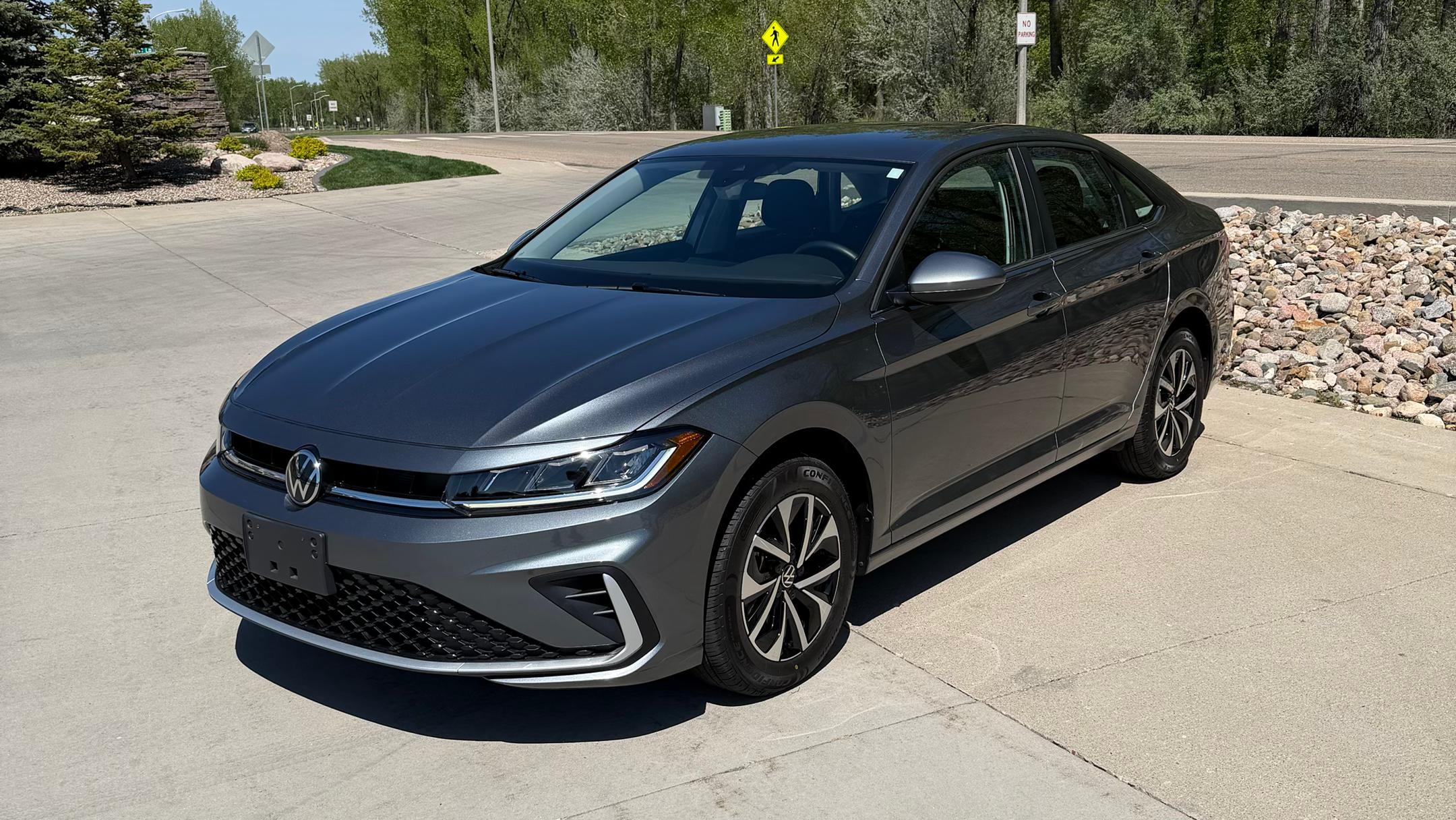 Volkswagen Jetta 2025 in Bismarck, ND