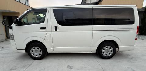 Toyota HIACE 2018