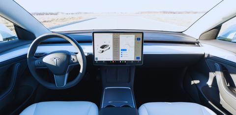 Tesla Model 3 2023