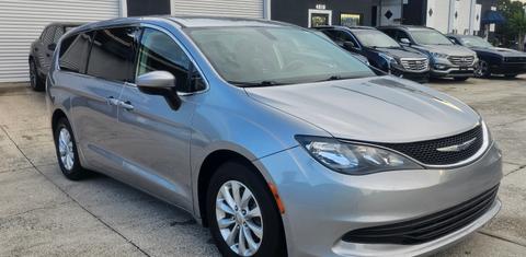 Chrysler Pacifica 2017
