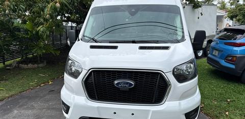 Ford Transit 2024