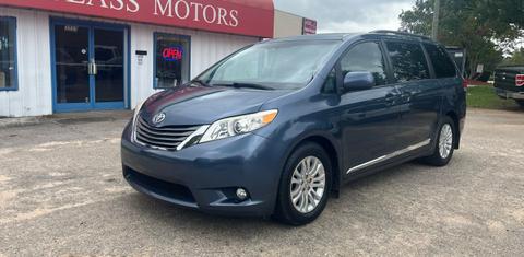 Toyota Sienna 2013