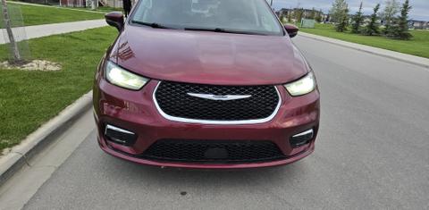 Chrysler Pacifica 2023