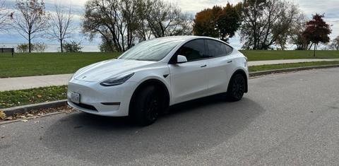 Tesla Model Y 2021