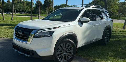 Nissan Pathfinder 2024