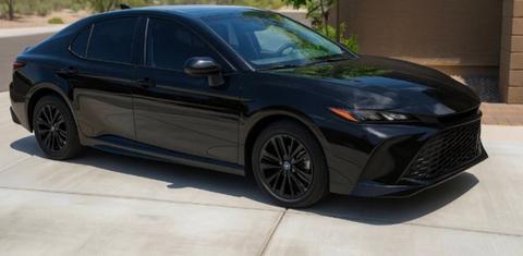 Toyota Camry Hybrid 2025