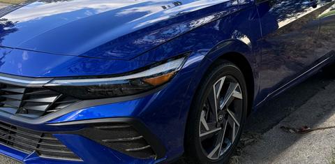 Hyundai Elantra 2025