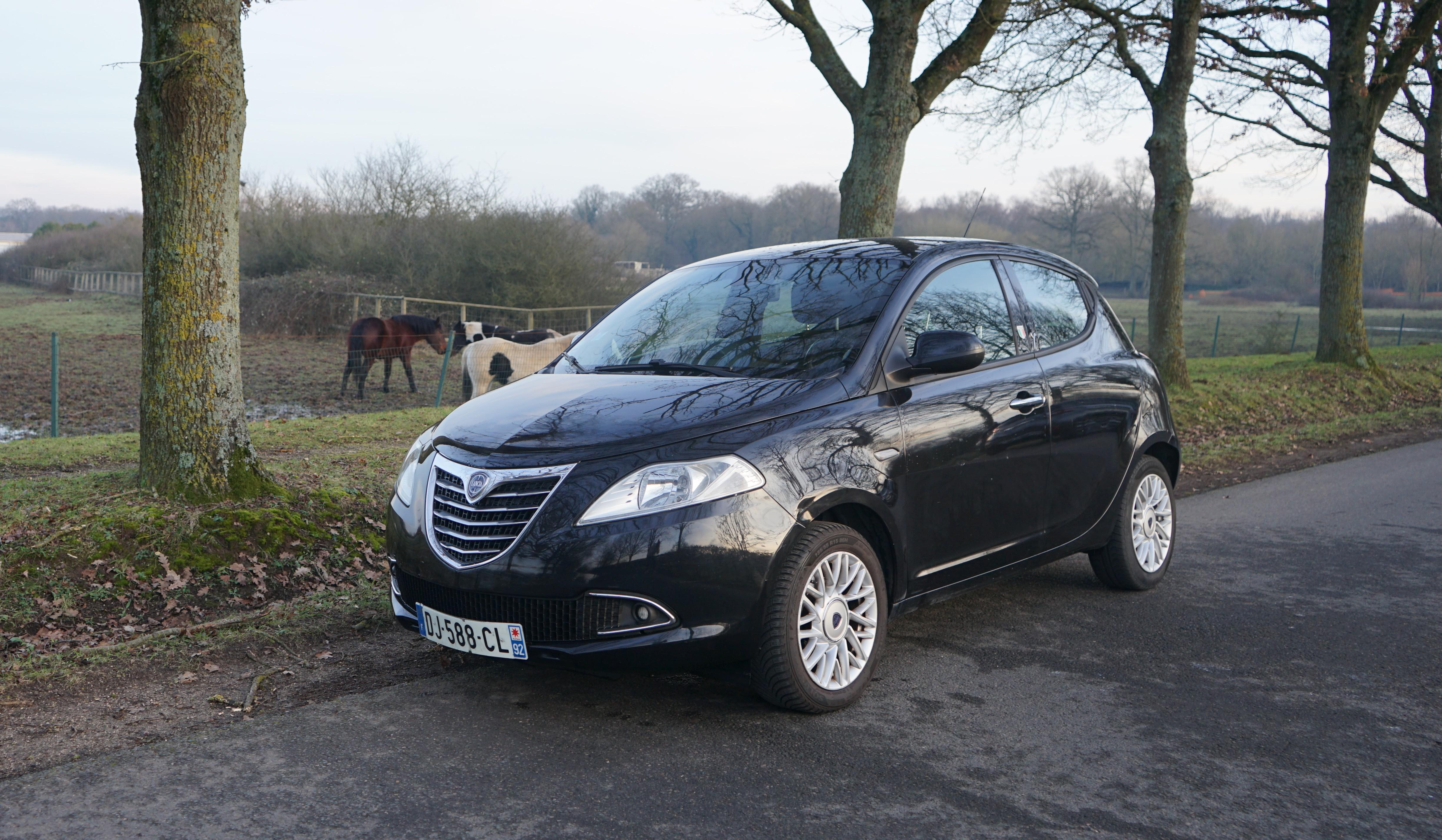 Lancia YPSILON 2014 à Chessy