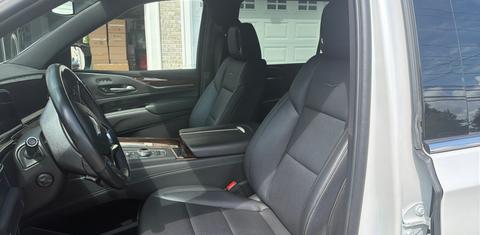Cadillac Escalade ESV 2024