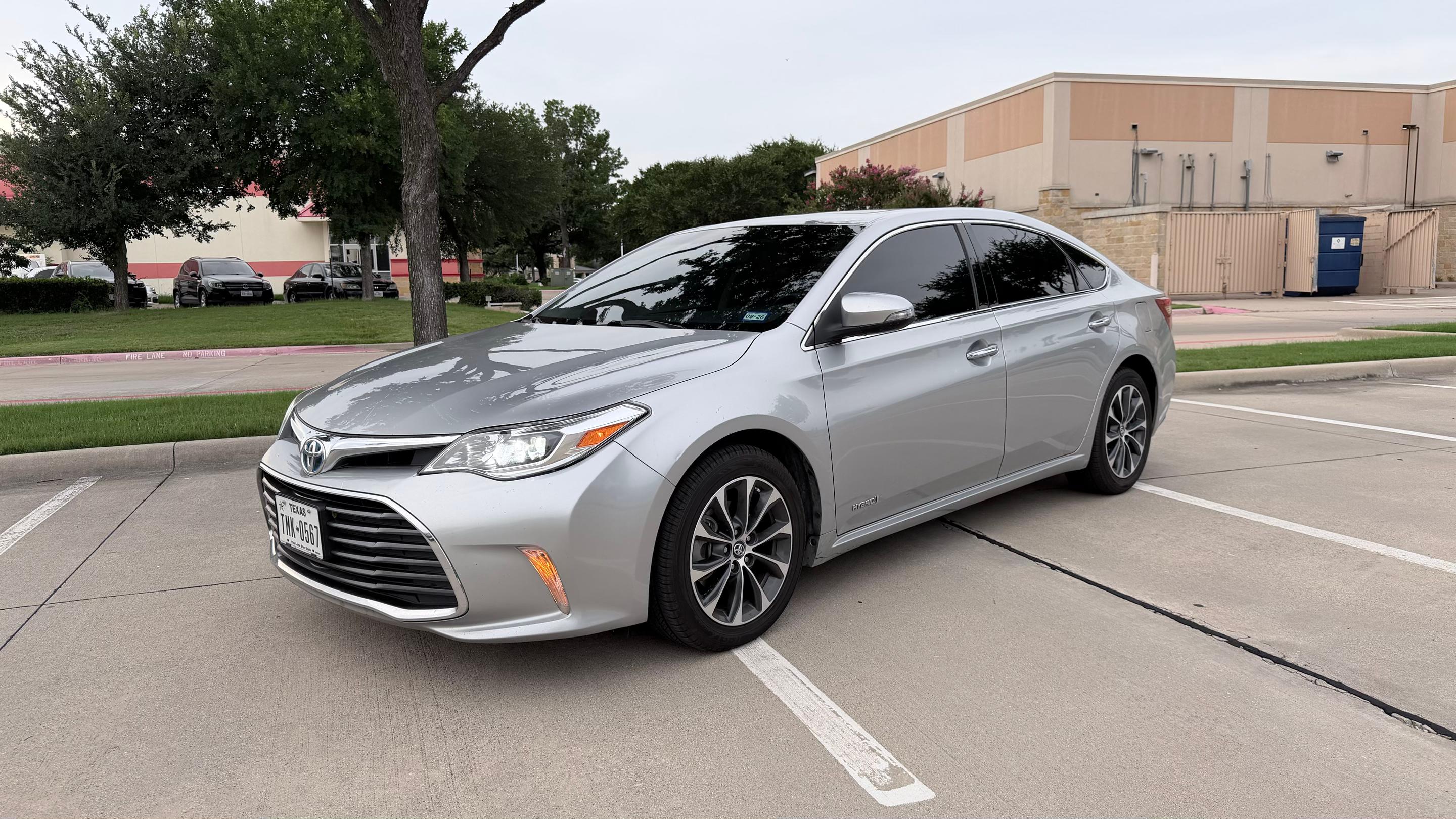 Toyota Avalon Hybrid 2016 in Frisco, TX