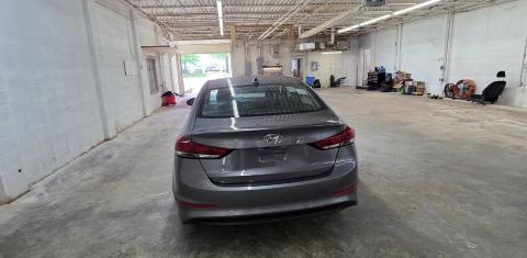 Hyundai Elantra 2018