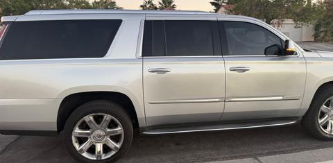 Cadillac Escalade ESV 2017