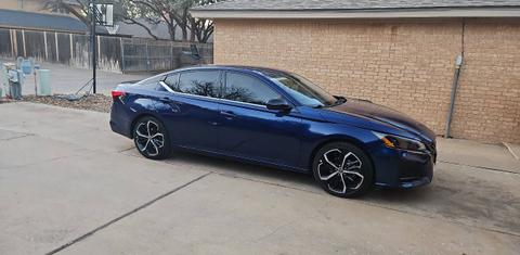 Nissan Altima 2024