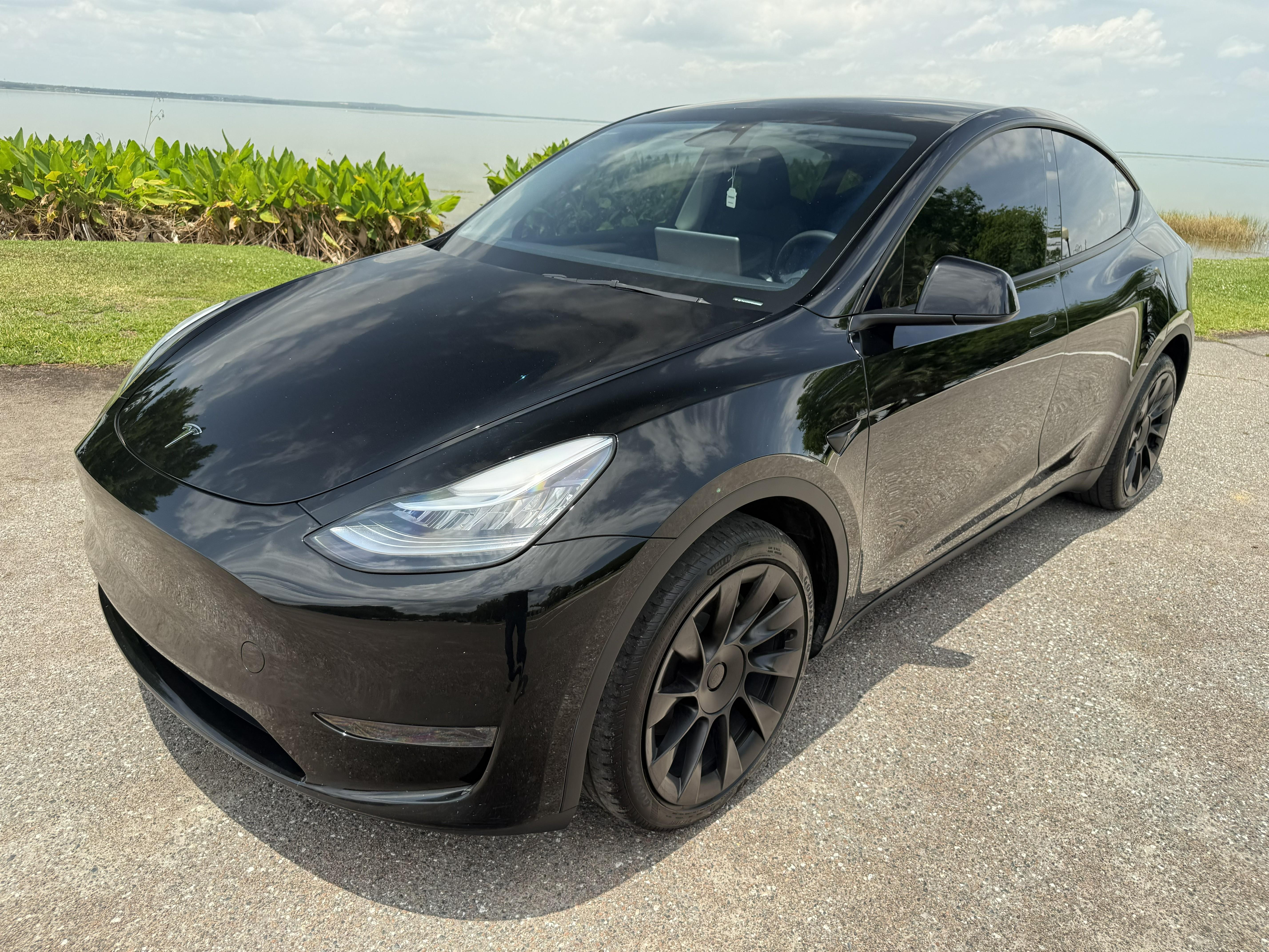 Tesla Model Y 2023 in 