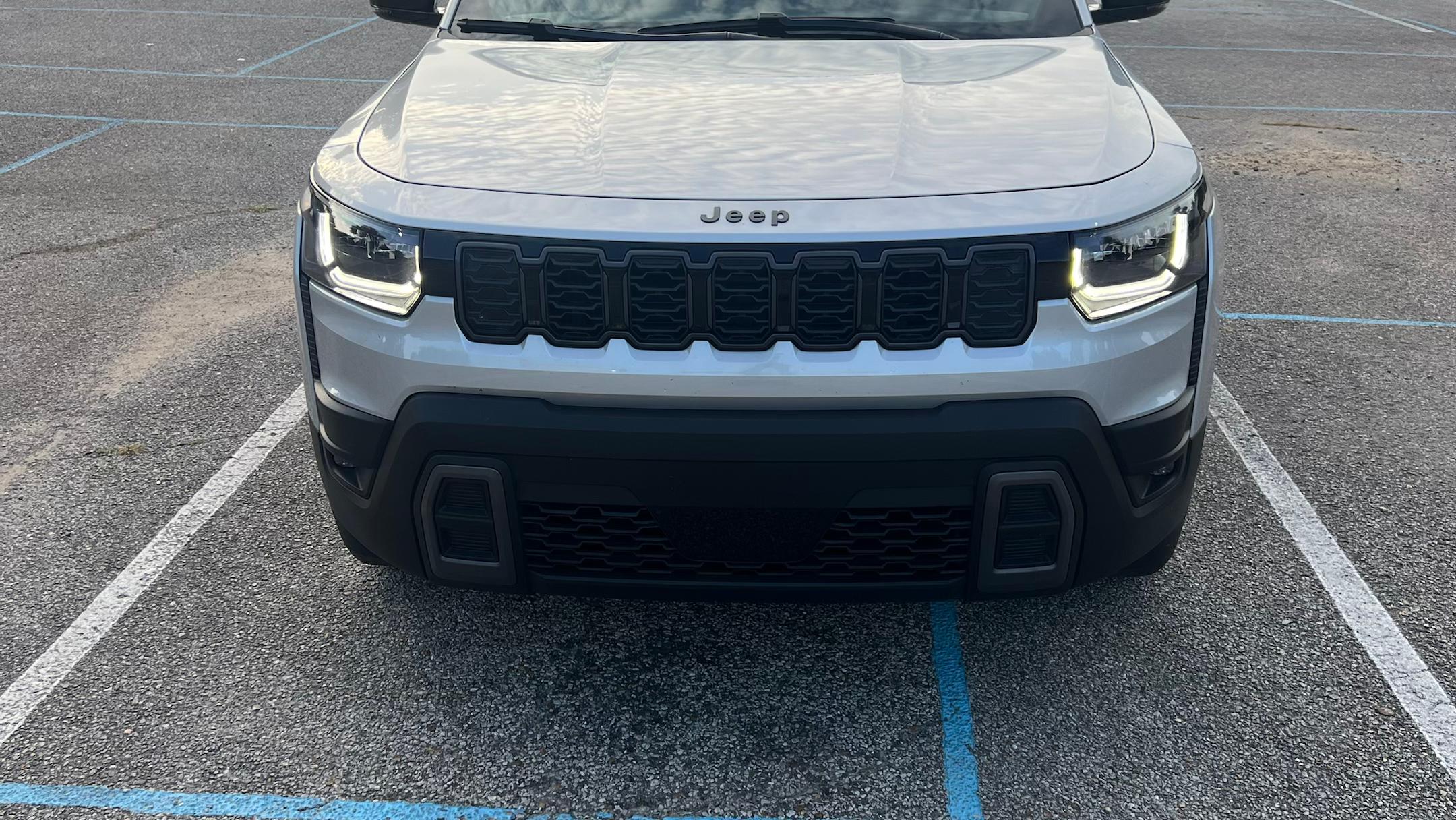Jeep Cherokee 2026 in Memphis, TN