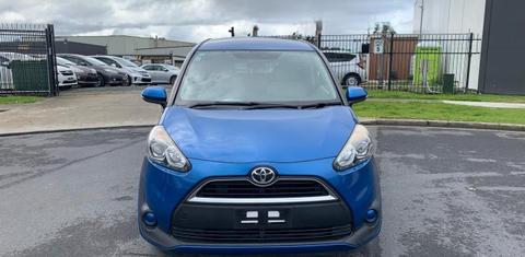 Toyota SIENTA 2016