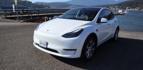 Tesla Model Y 2023