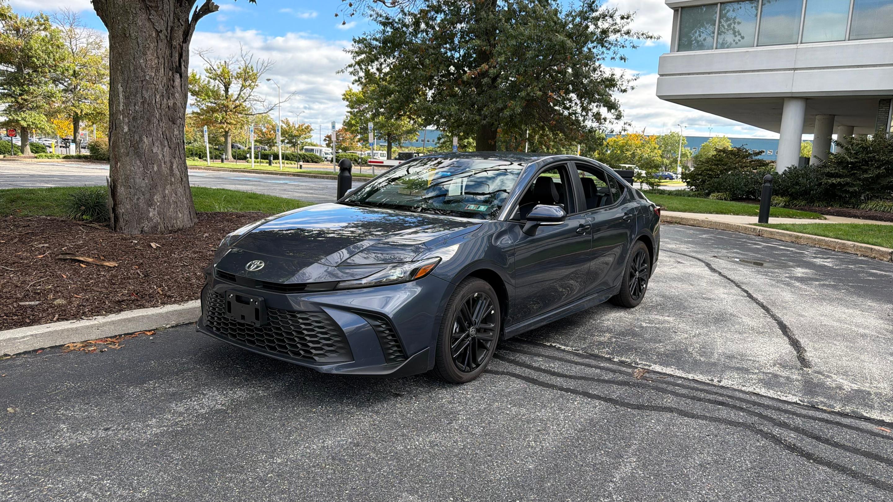 Toyota Camry Hybrid 2026 in Philadelphia, PA