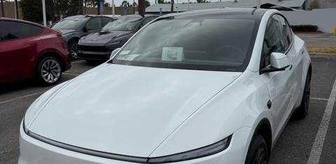 Tesla Model Y 2026