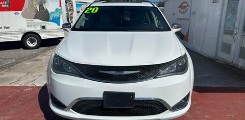 Chrysler Pacifica 2020