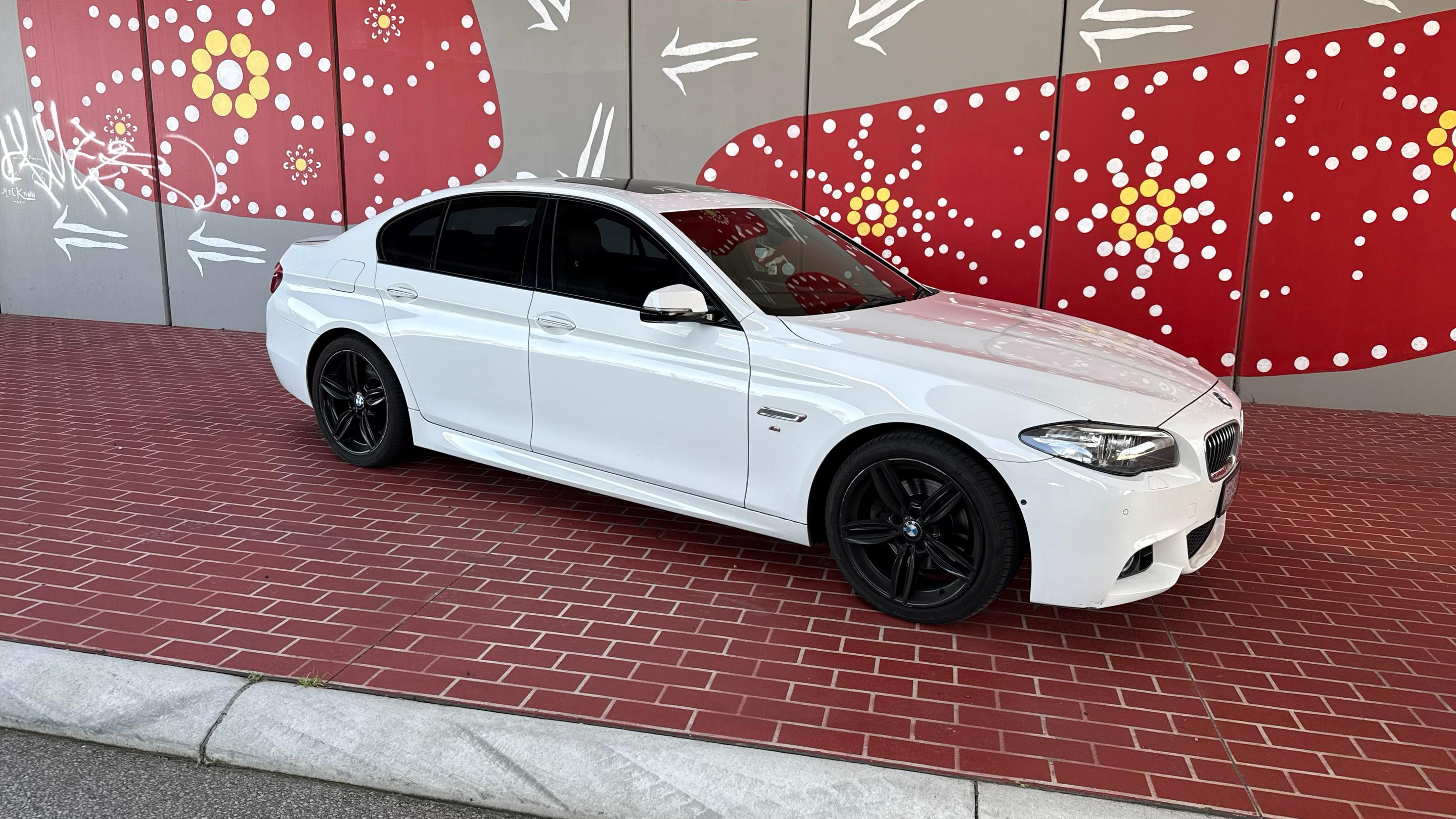 BMW 5 SERIES 2016 in Applecross