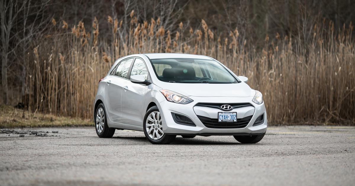 Hyundai Elantra GT 2013 rental in Toronto, ON by Yifan F. | Turo