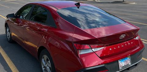Hyundai Elantra 2025