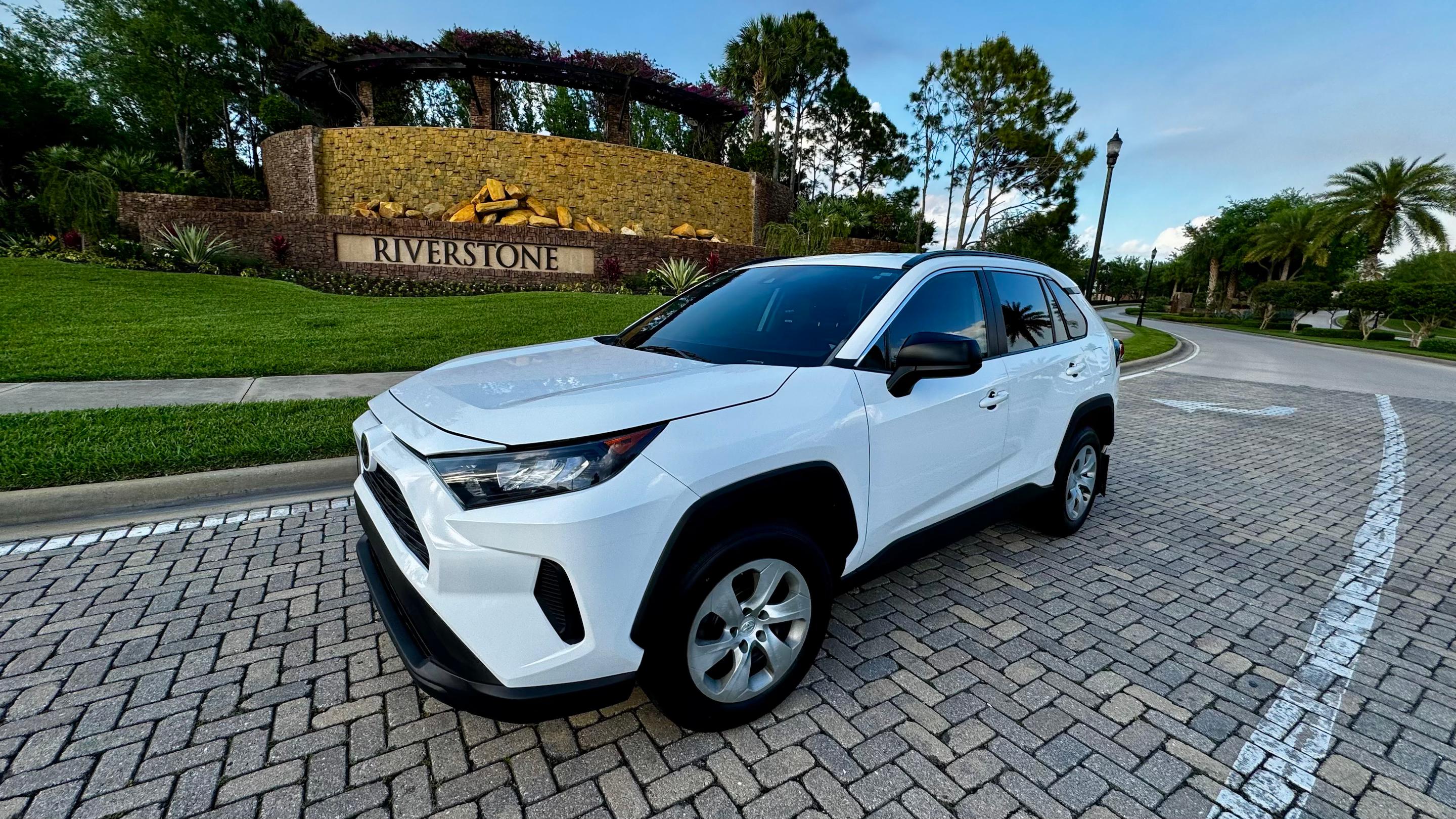 Toyota RAV4 2021 in Naples, FL