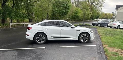Audi e-tron 2022