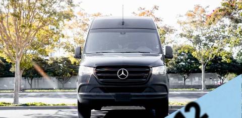 Mercedes-Benz Sprinter 2025