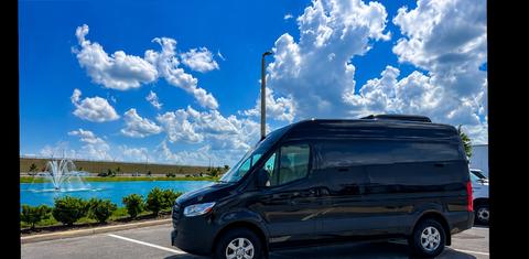 Mercedes-Benz Sprinter 2025