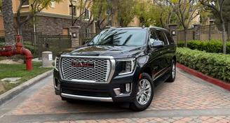 GMC Yukon XL 2023 — Options de location de voitures exotiques à Irvine, CA
