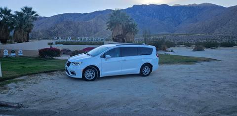 Chrysler Pacifica 2022