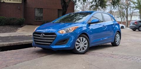 Hyundai Elantra GT 2017