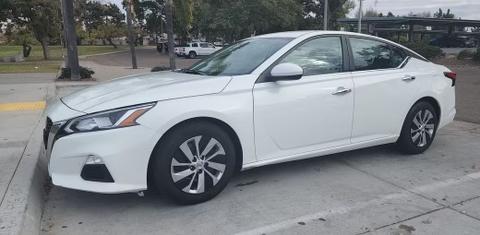 Nissan Altima 2019