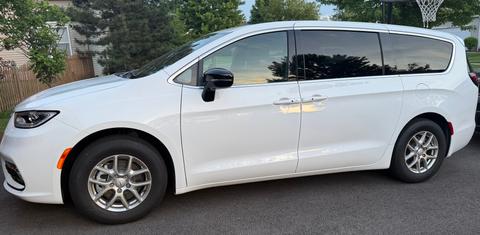 Chrysler Pacifica 2026