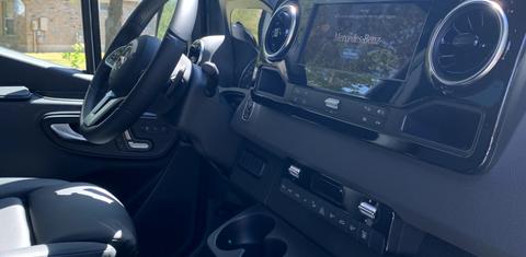 Mercedes-Benz Sprinter 2024