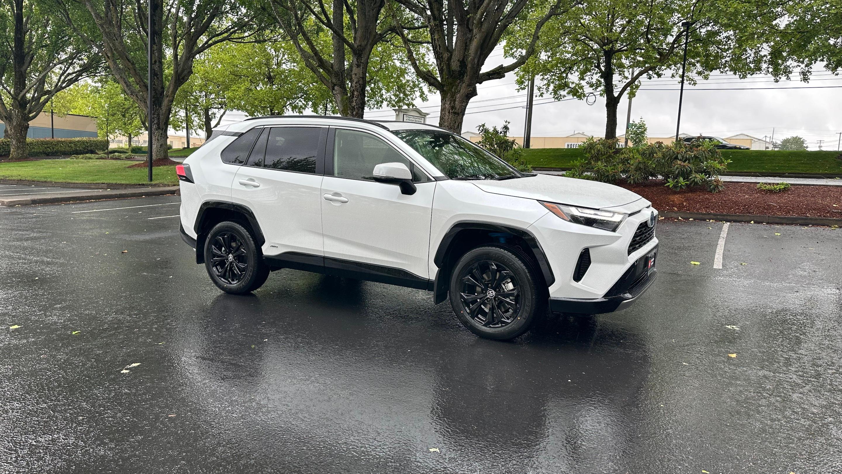 Toyota RAV4 Hybrid 2024 in Portland, OR