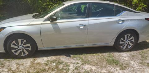 Nissan Altima 2025
