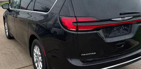 Chrysler Pacifica 2017