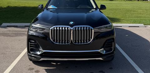 BMW X7 2021