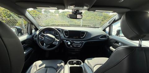 Chrysler Pacifica 2026
