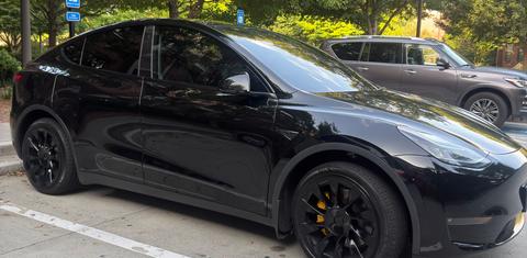 Tesla Model Y 2021