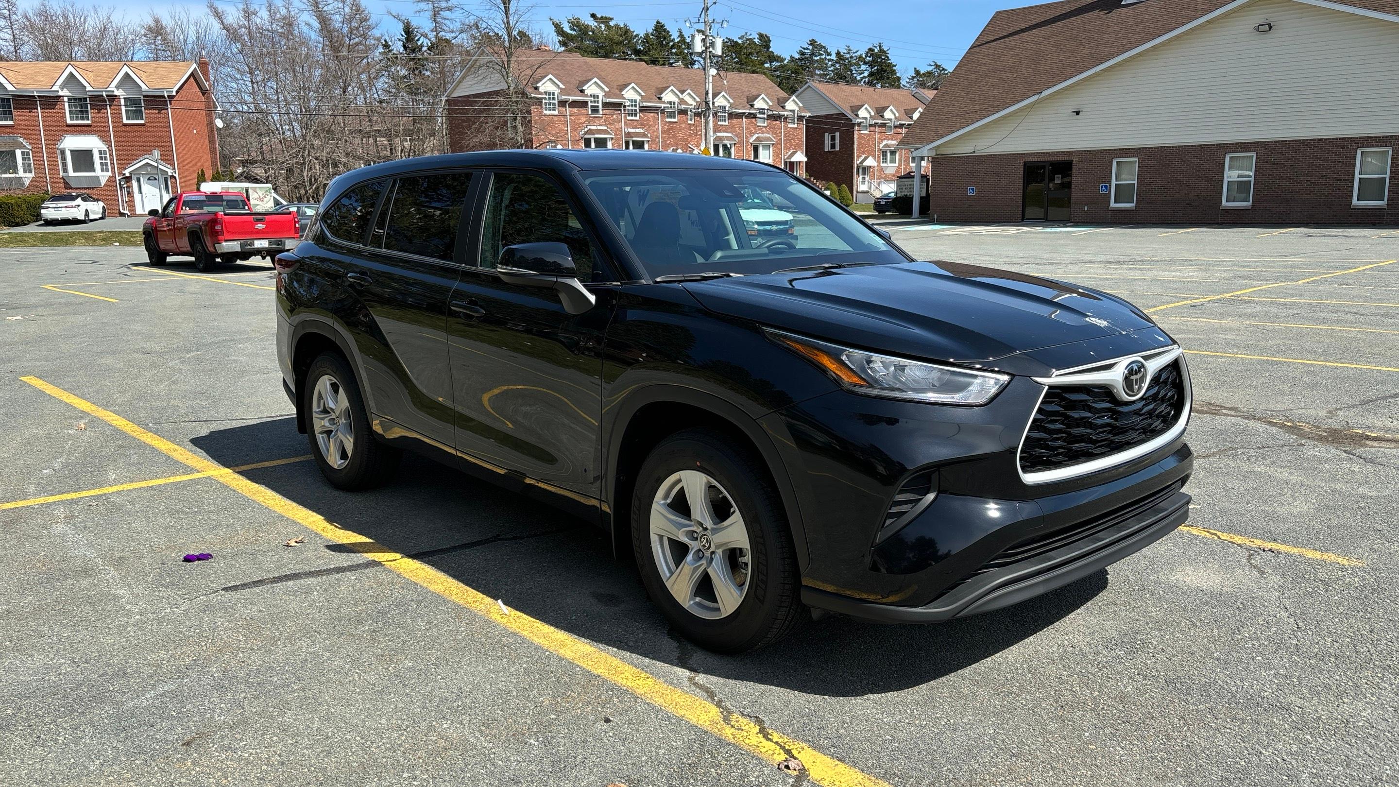 Toyota Highlander 2024 à Enfield, NS