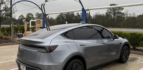 Tesla Model Y 2026