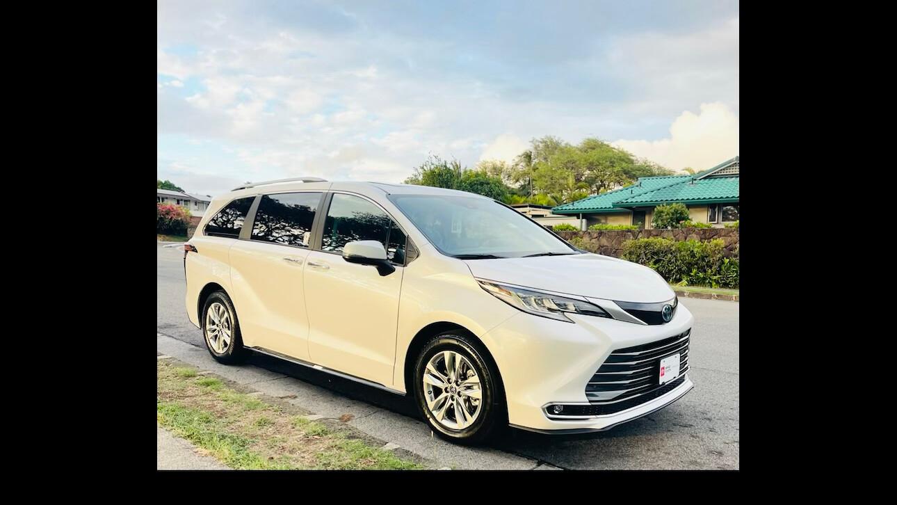 Toyota Sienna 2023 in 