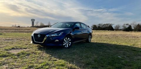 Nissan Altima 2020